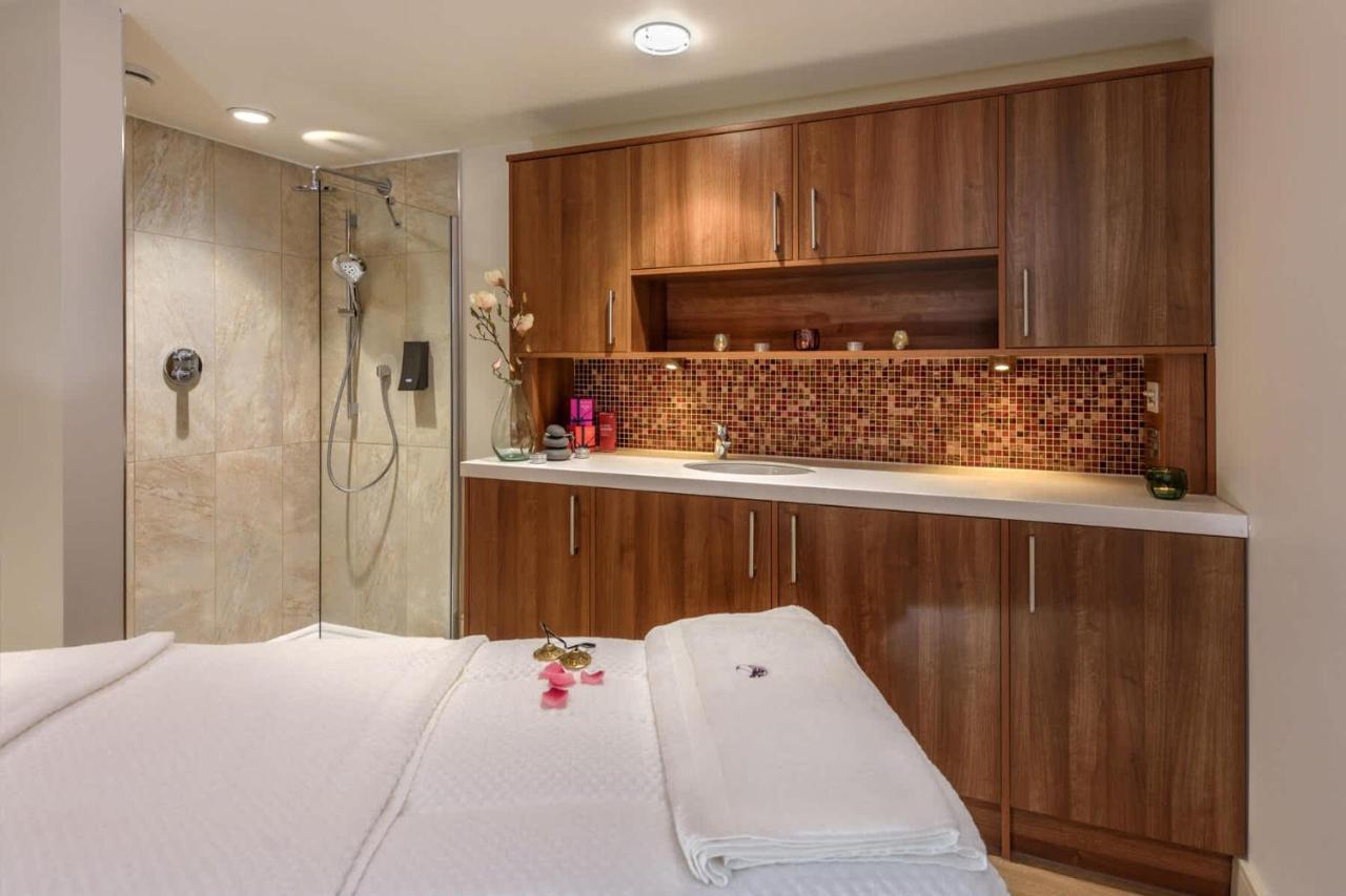Beautiful Orchid Lodge, Finlake Resort & Spa In Devon Chudleigh المظهر الخارجي الصورة
